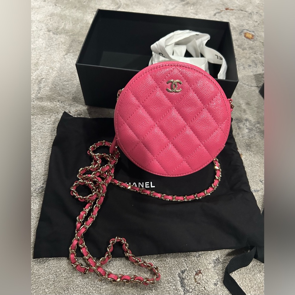 *SOLD* DO NOT PURCHASE Chanel Pink Caviar Quilted Round Bag